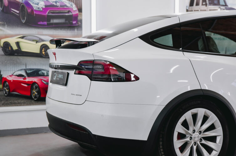 Tesla Model X Front PPF si Dechrome